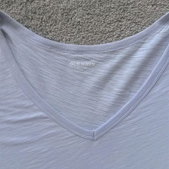 Old Navy Everywear V Neck Slub Knit Tee Shirt in Stained Glass! - Picture 8 of 12